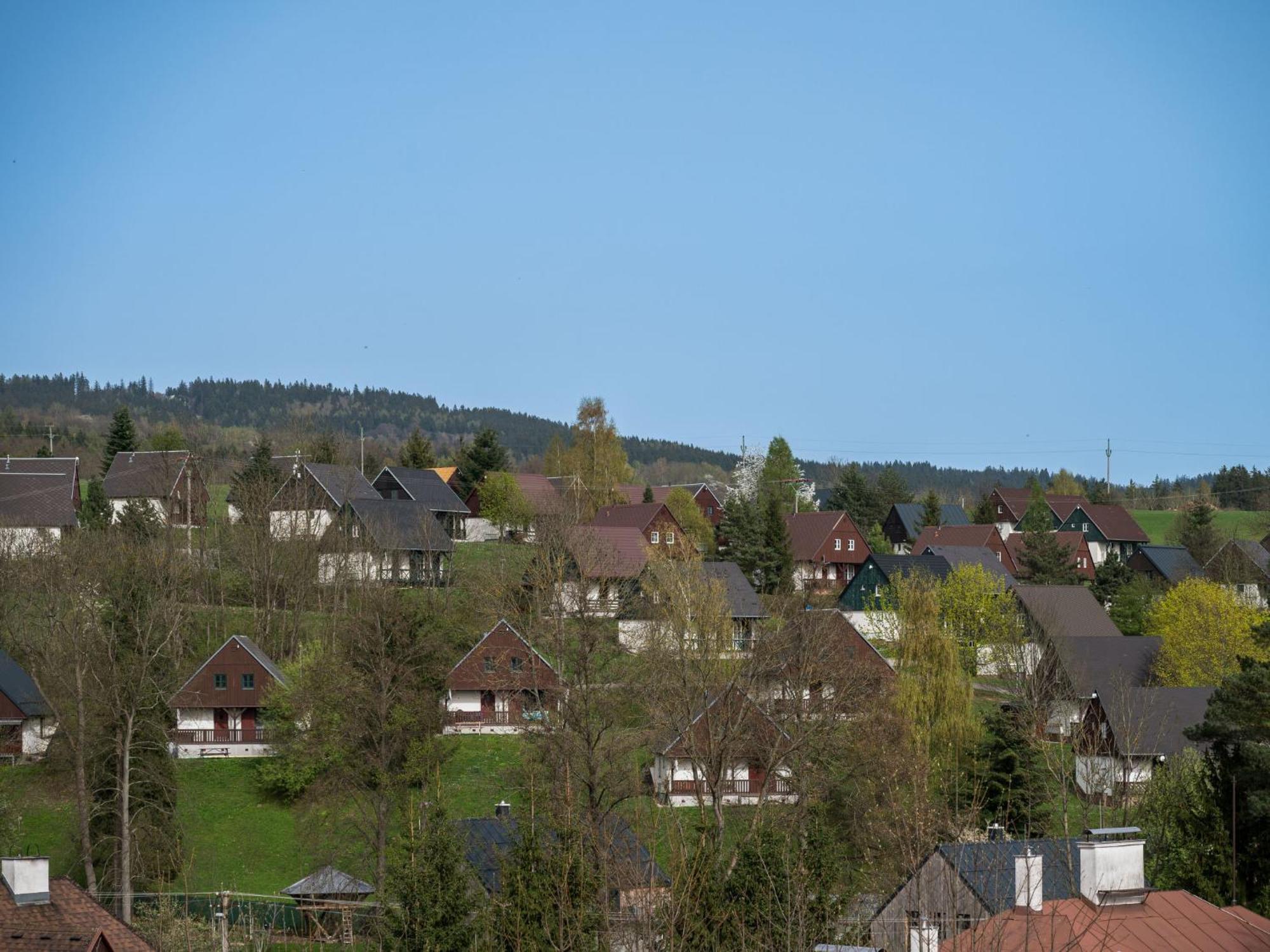 Holiday Home Holiday Hill 33 By Interhome Cista  エクステリア 写真